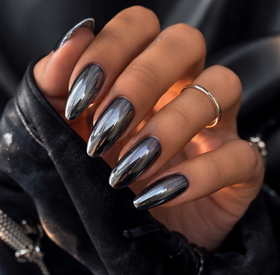 image-54 17 Moody Dark Chrome Nail Ideas That Look Expensive