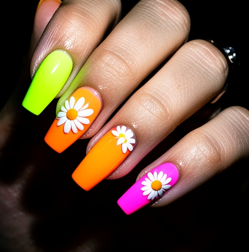 image-524 21 Daisy Nail Ideas That'll Make You Feel Like Spring All Year